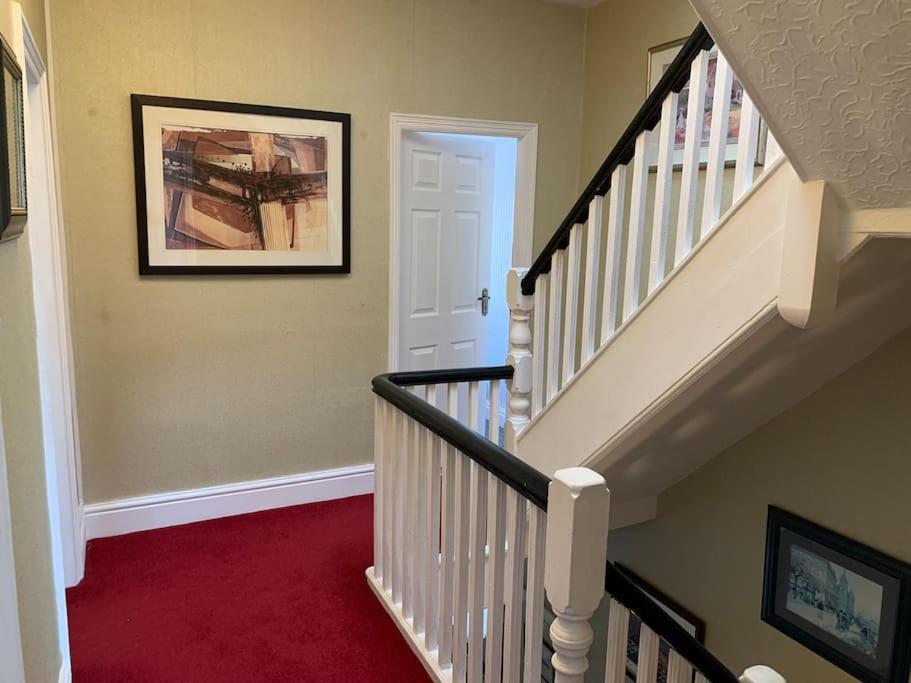 Heather Glen. Six Bedroom Home Near The Sea. Blackpool Exteriör bild