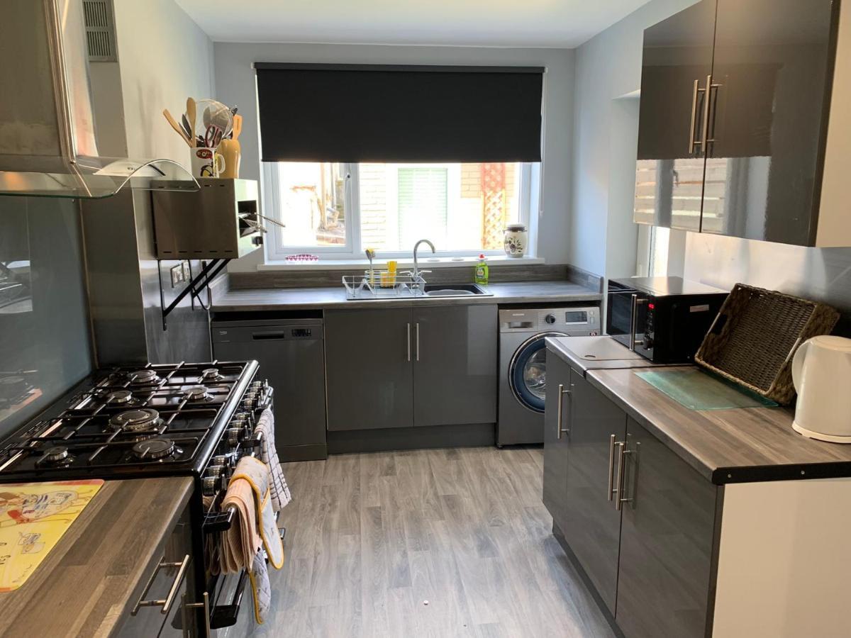 Heather Glen. Six Bedroom Home Near The Sea. Blackpool Exteriör bild