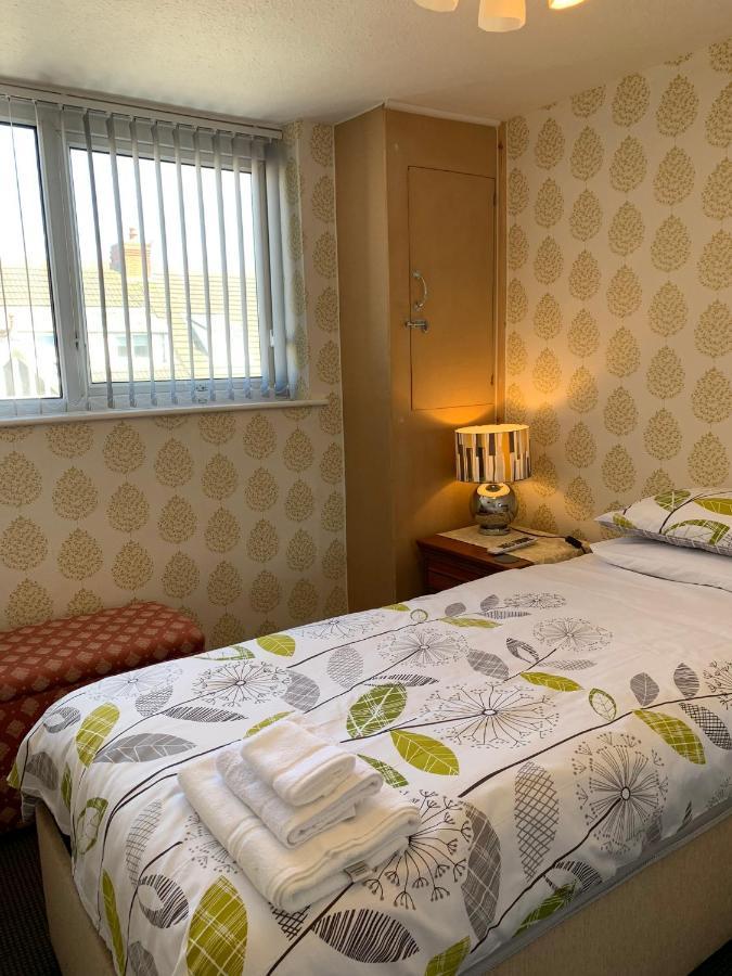 Heather Glen. Six Bedroom Home Near The Sea. Blackpool Exteriör bild