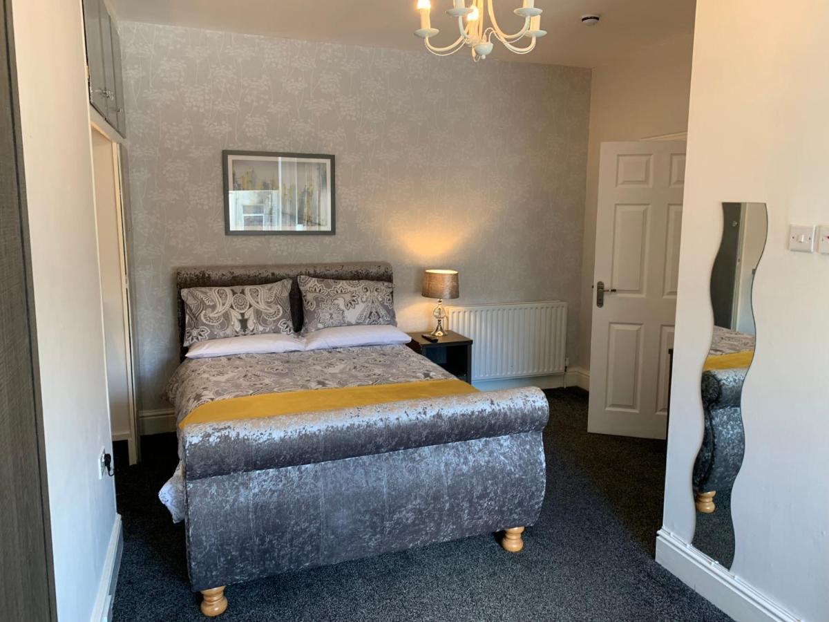 Heather Glen. Six Bedroom Home Near The Sea. Blackpool Exteriör bild
