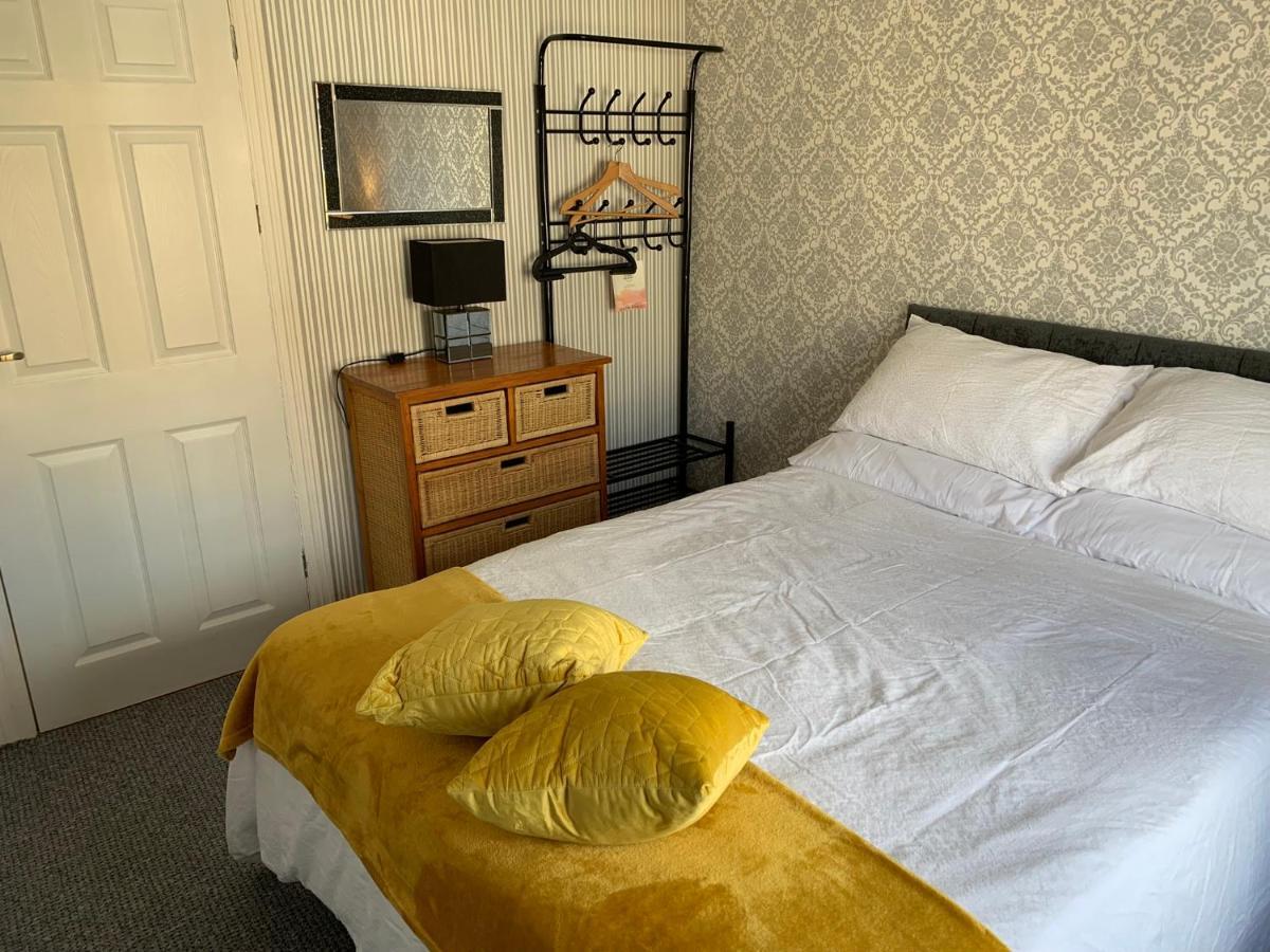 Heather Glen. Six Bedroom Home Near The Sea. Blackpool Exteriör bild