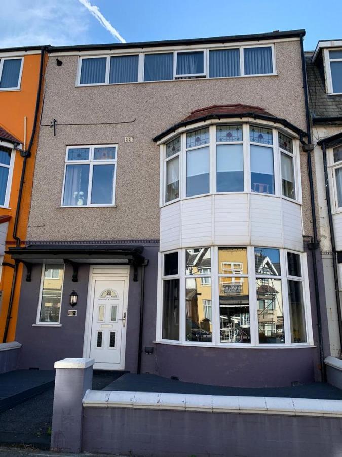 Heather Glen. Six Bedroom Home Near The Sea. Blackpool Exteriör bild